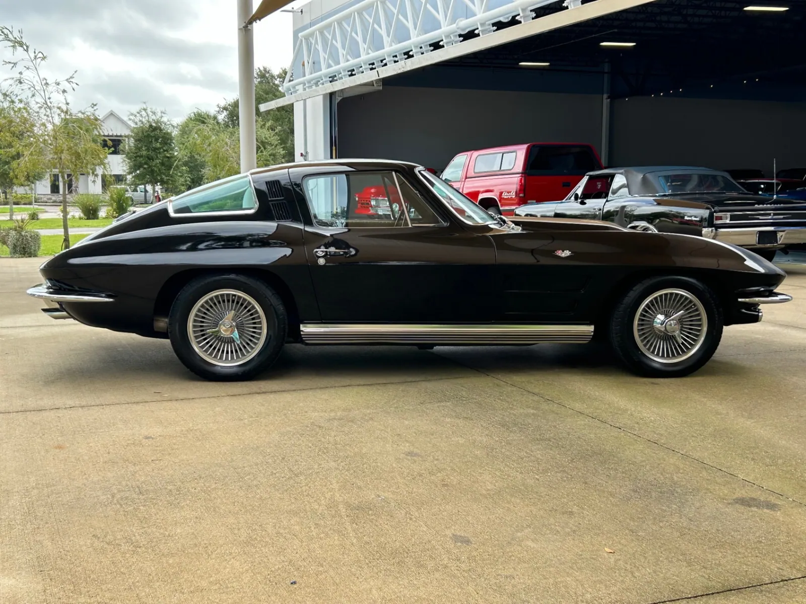 1964 Chevrolet Corvette photo 4