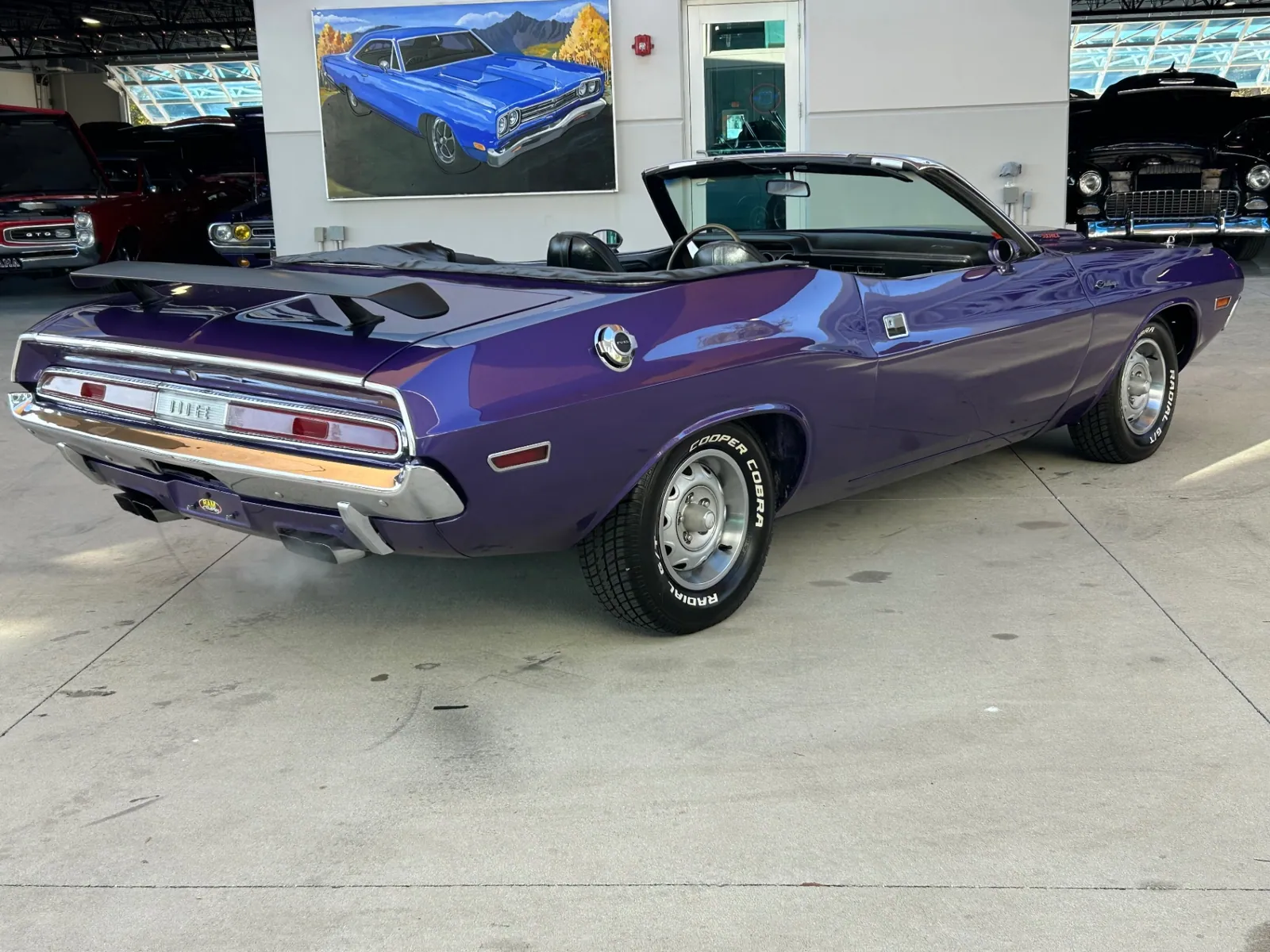 1970 Dodge Challenger photo 5